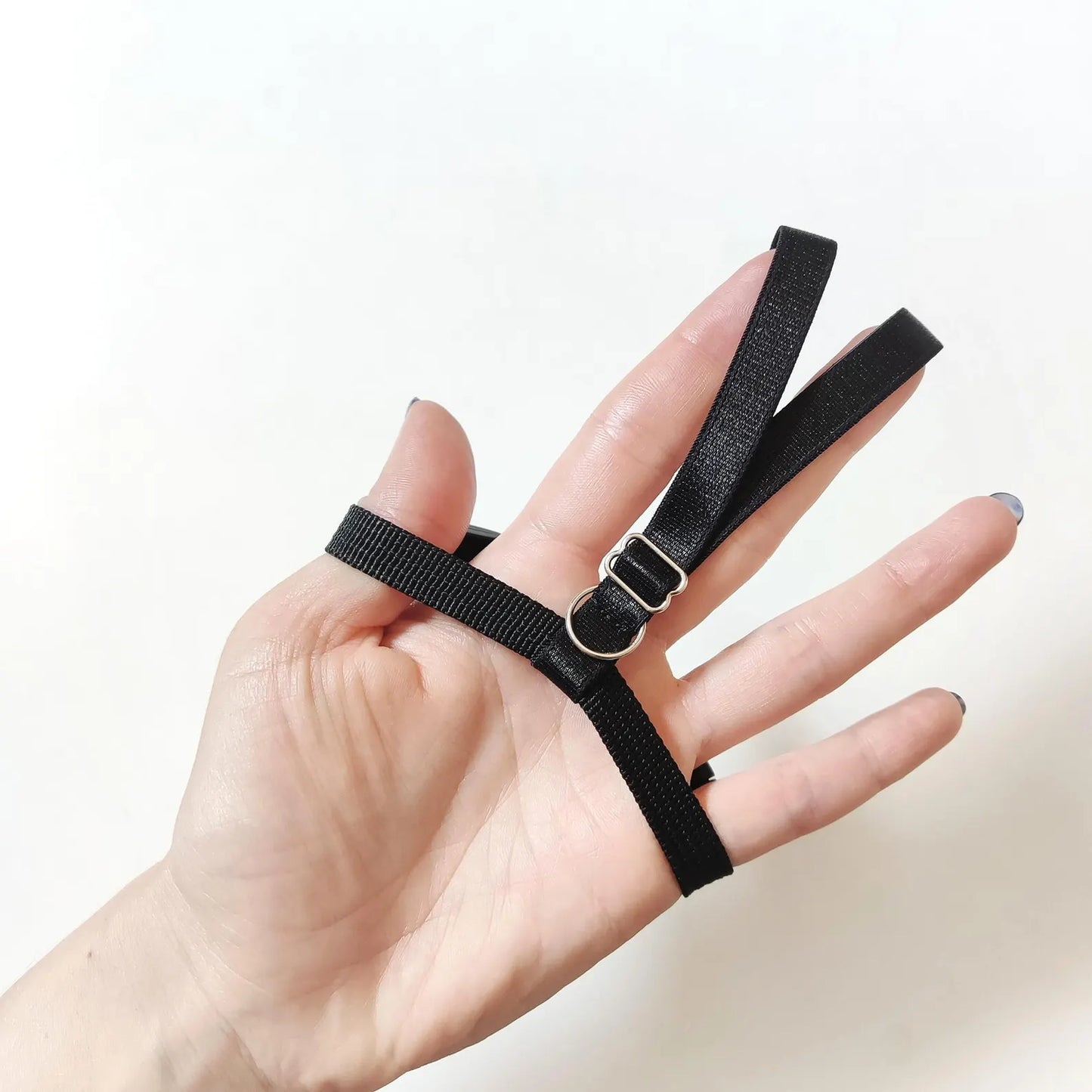 Pigeon Harness "Sophie" - Bird Flight Harness with Soft-brake Leash Extender - Classic Black