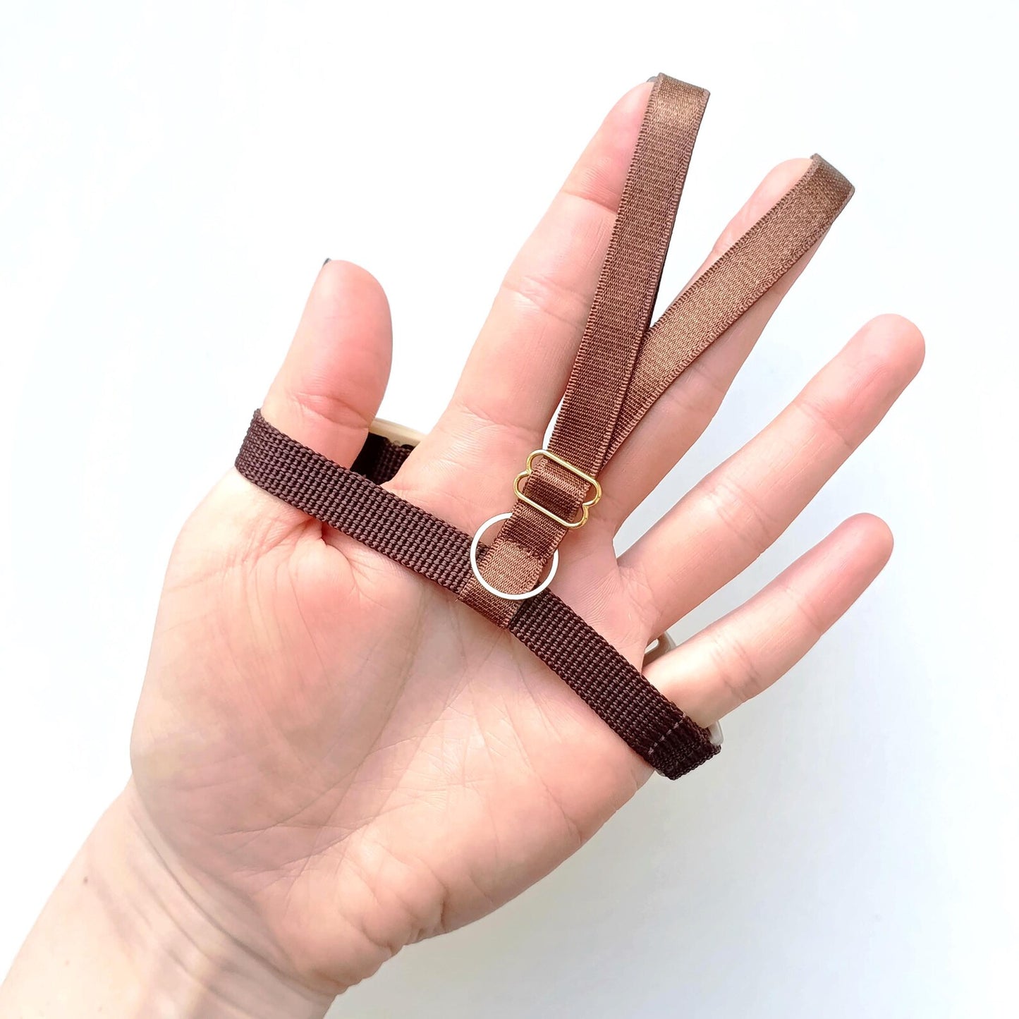 Pigeon Harness "Sophie" - Bird Flight Harness with Soft-brake Leash Extender - Classic Brown